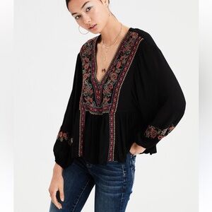 AEO | Embroidered Peasant‎ Blouse V-Neck Balloon Sleeve Boho Peplum Babydoll Top